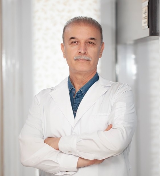 دکتر ایرج رمضانی